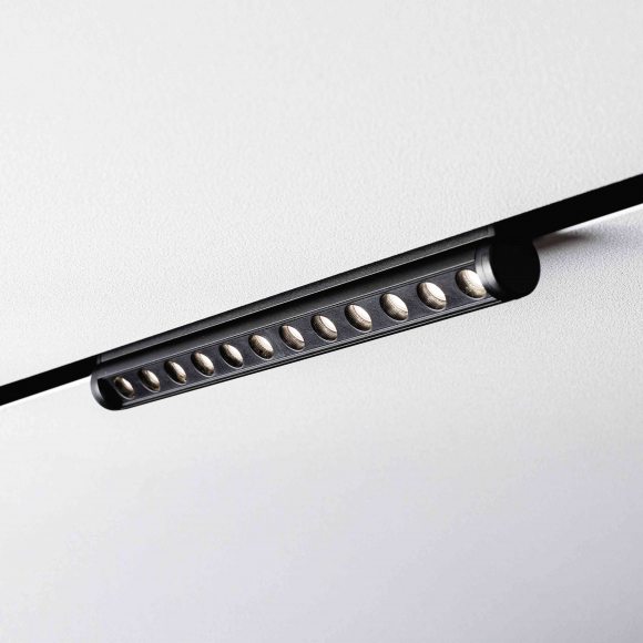 Магнитный трековый светильник MKL-104-12W4K-B Черный 243x22x67, 48V, 12W 960 lm 4000 К 36°, LED Osram, CRI>90 Магнитный трековый светильник MKL-104-12W4K-B Черный 243x22x67, 48V, 12W 960 lm 4000 К 36°, LED Osram, CRI>90