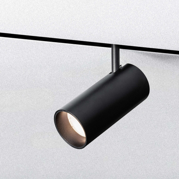 Магнитный трековый светильник MKL-103-12W3K-B Черный 151x45x160 12W, 840lm, 3000К, 36°,LED Osram, CRI>90 Магнитный трековый светильник MKL-103-12W3K-B Черный 151x45x160 12W, 840lm, 3000К, 36°,LED Osram, CRI>90